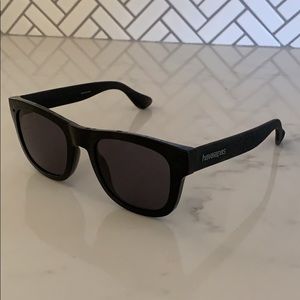 Havaiana sunglasses